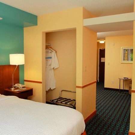 Fairfield Inn & Suites Traverse City Exteriör bild