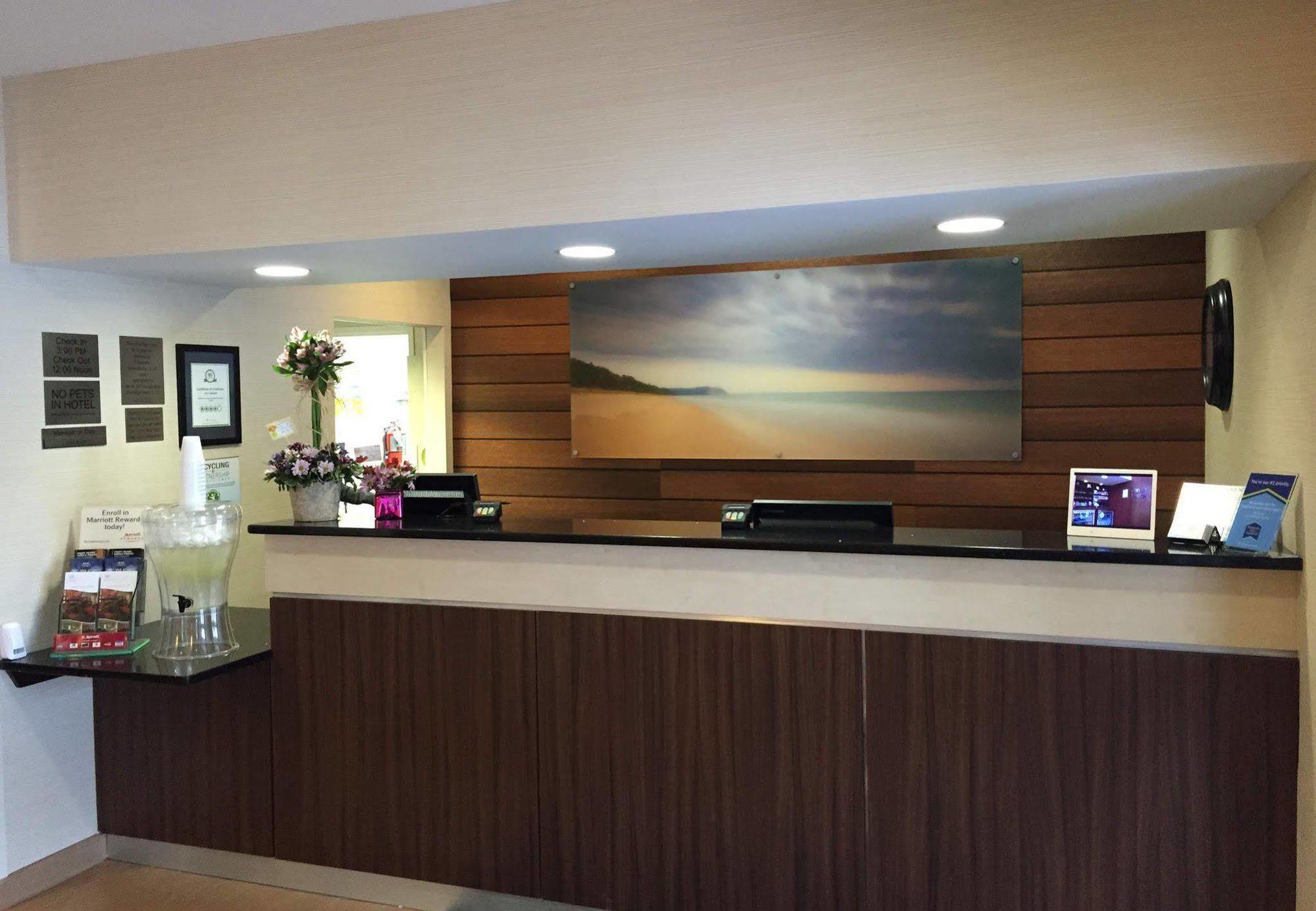 Fairfield Inn & Suites Traverse City Exteriör bild
